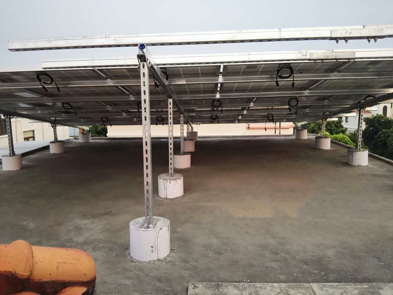 太陽能光伏發電公司.jpg